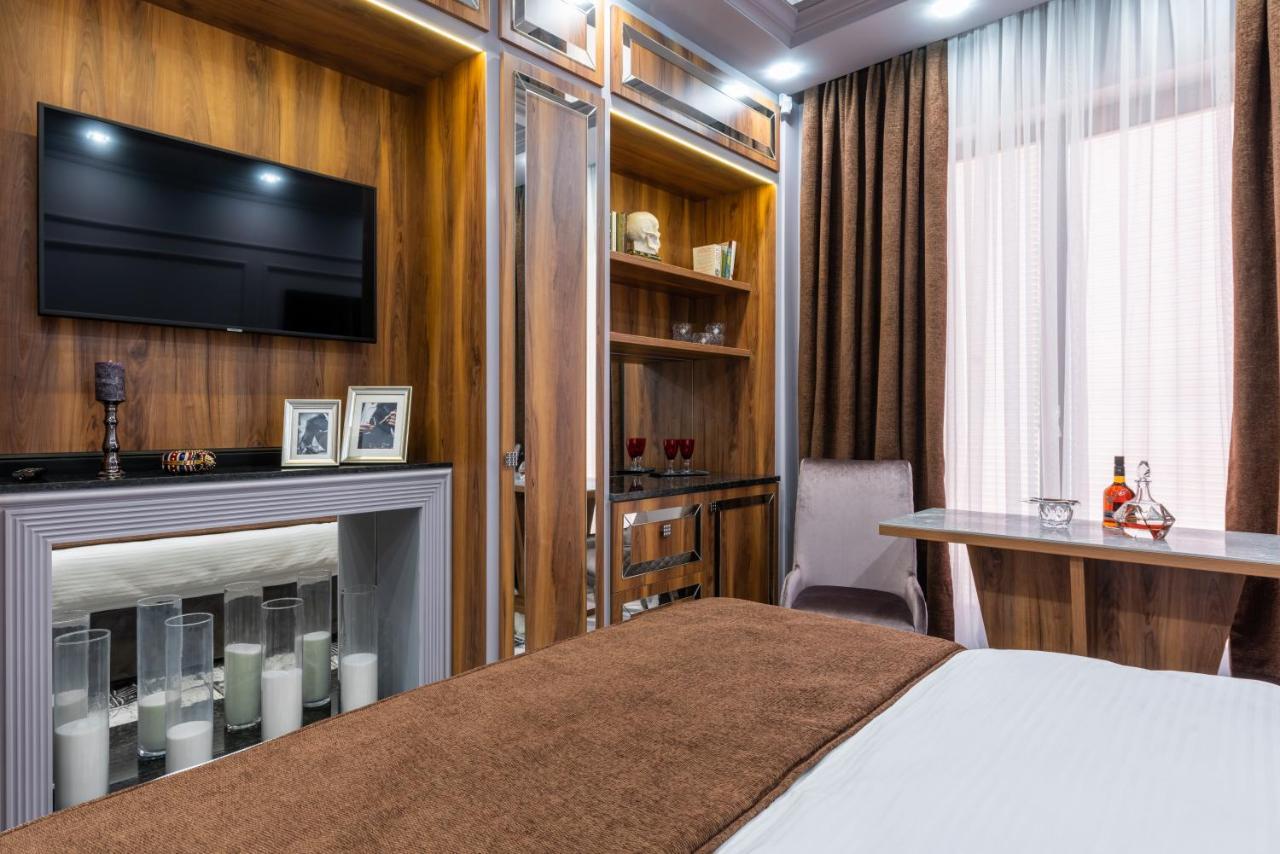 Mr Grey Boutique Hotel 敖德萨 外观 照片