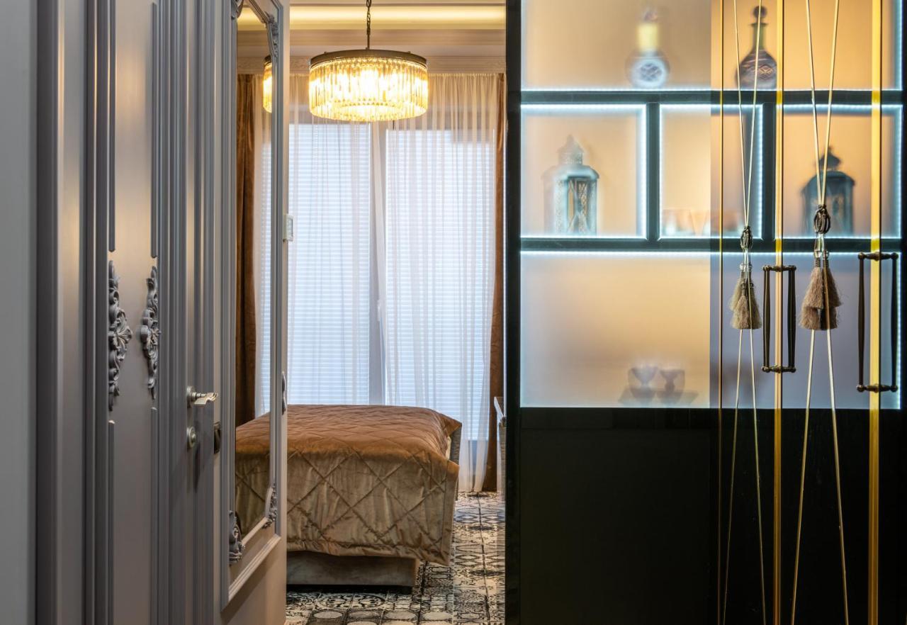 Mr Grey Boutique Hotel 敖德萨 外观 照片