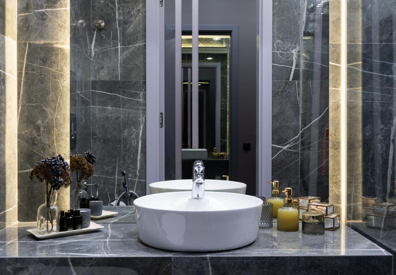 Mr Grey Boutique Hotel 敖德萨 外观 照片