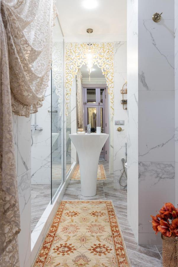 Mr Grey Boutique Hotel 敖德萨 外观 照片