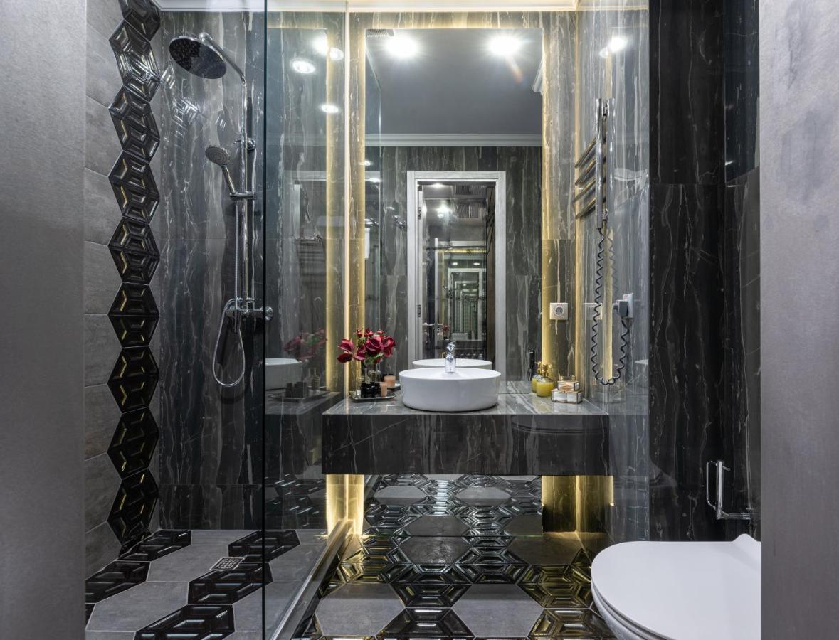 Mr Grey Boutique Hotel 敖德萨 外观 照片
